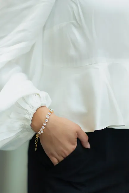 Caroline svedbom Noelle Statement Bracelet Gold Crystal armbånd