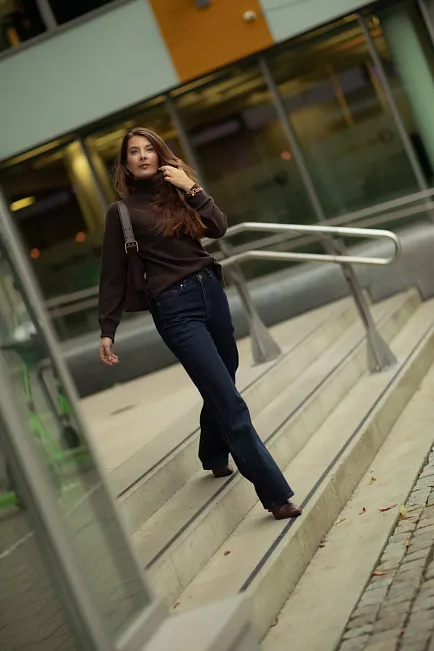 My essential wardrobe The Louis 139 High Wide Dark Blue Unwash jeans 2