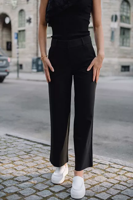 Dena Ankle 285 Black Dressbukse 1