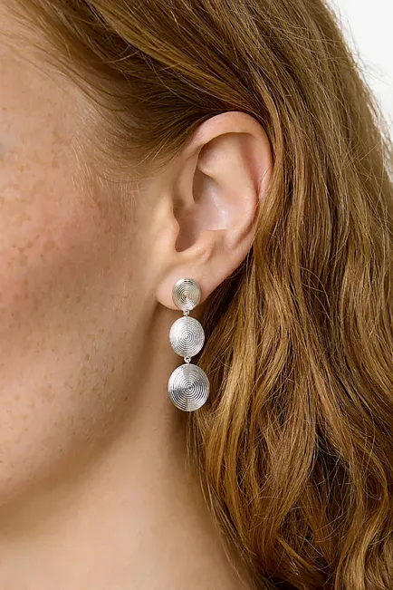 Lie Studio The Ruby Earrings Silver øredobber 2