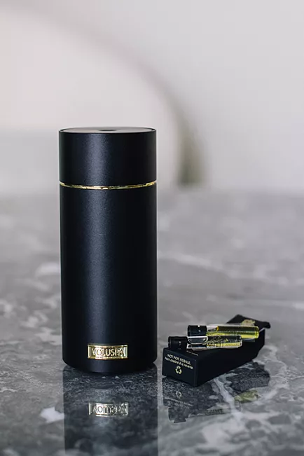 Voluspa ultrasonic diffuser device black duftoljespreder diffusor