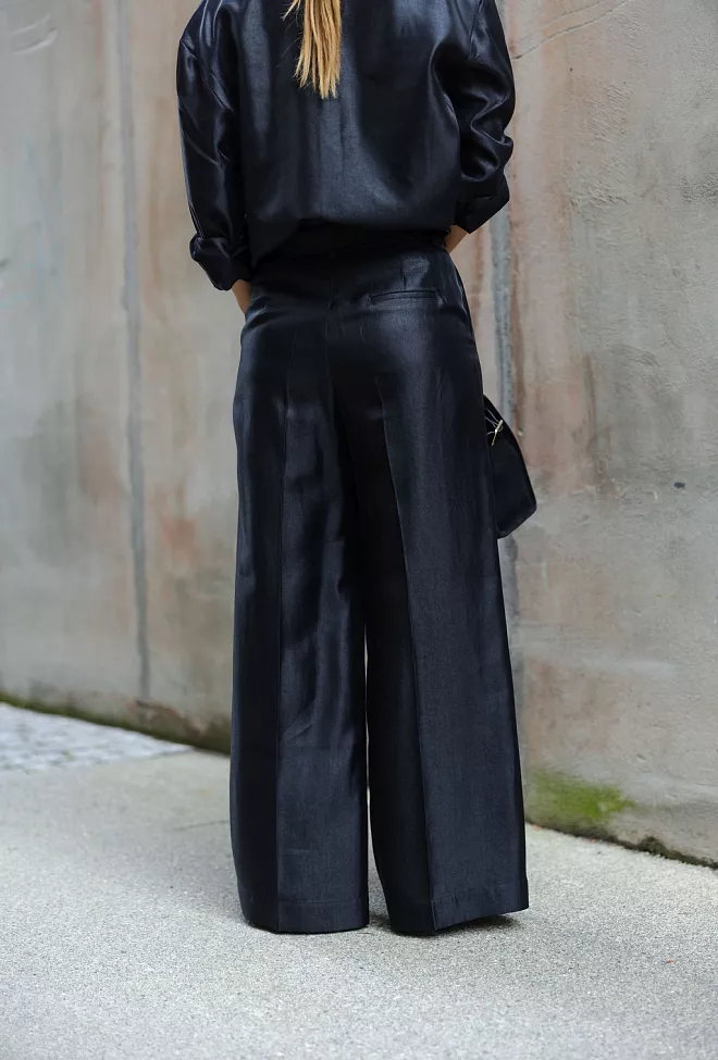 Carma Collection Tanya Pant Black dressbukse 4