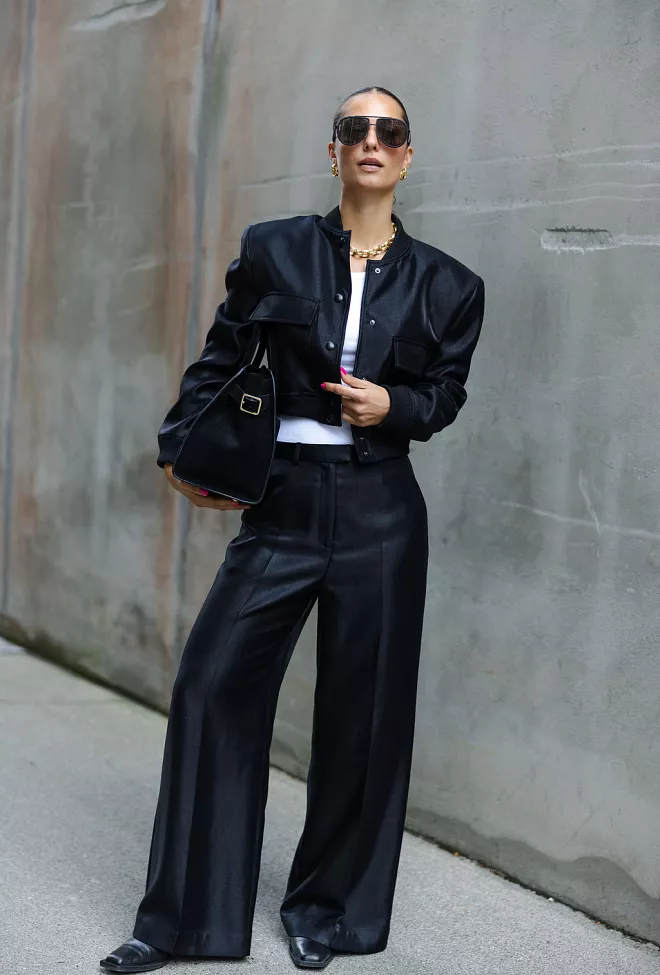 Carma Collection Tanya Pant Black dressbukse 2