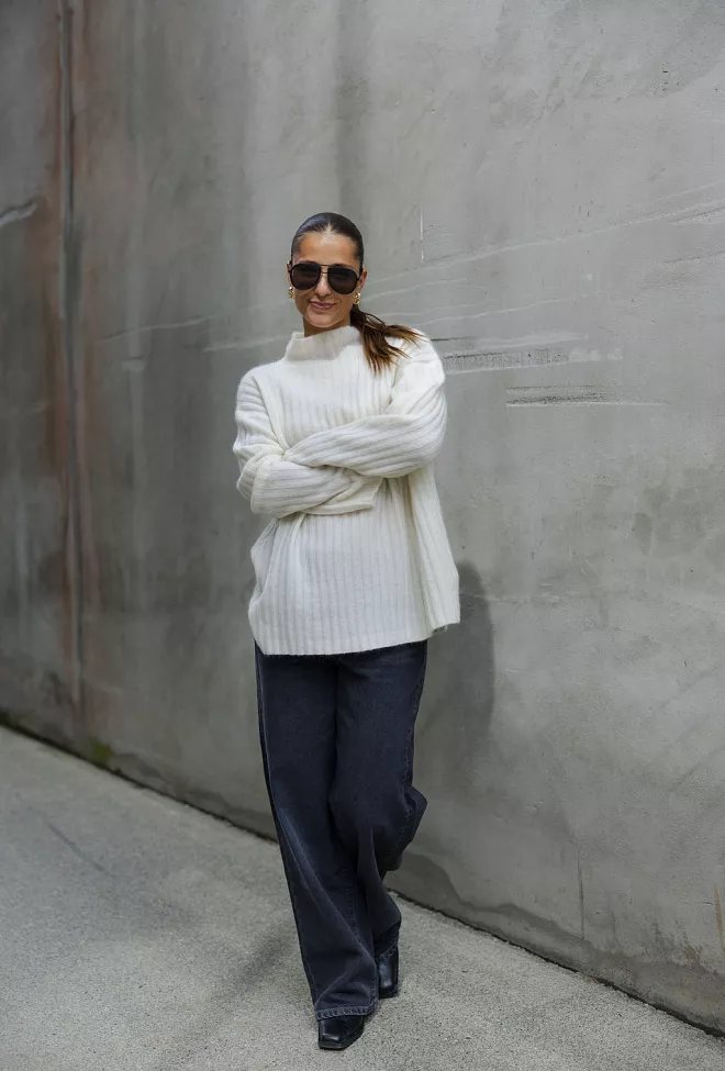 Carma Collection Bente Knit Ivory strikket genser 2