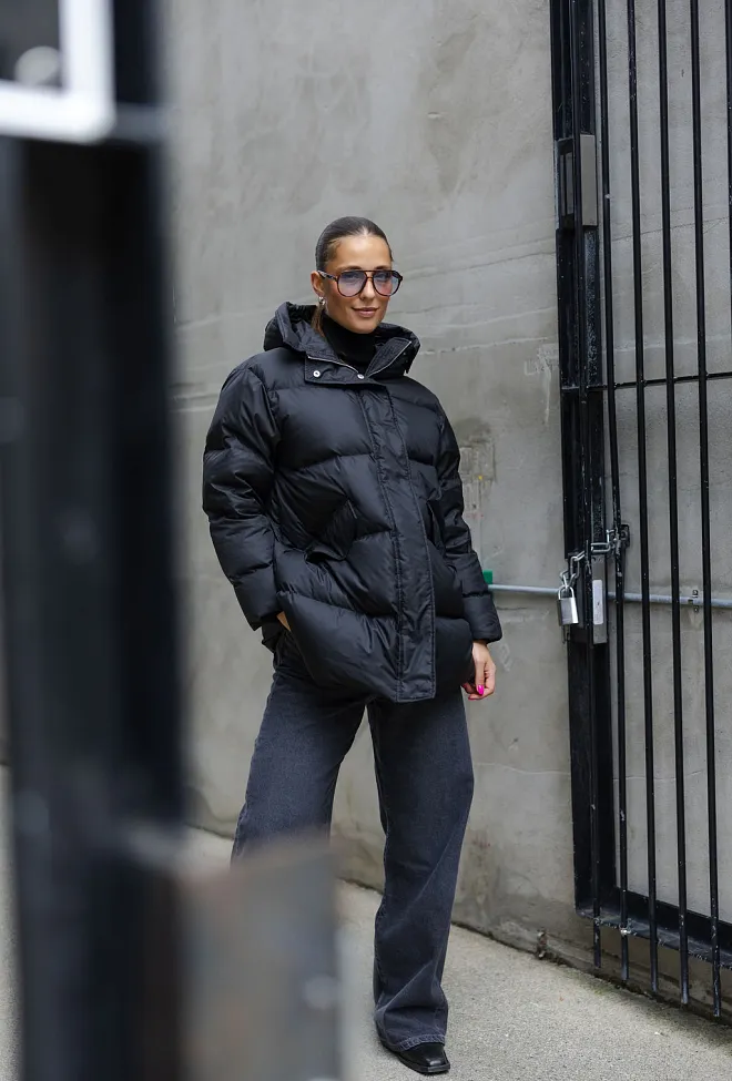 Carma Collection Sissel Short Puffer Black dunjakke 8