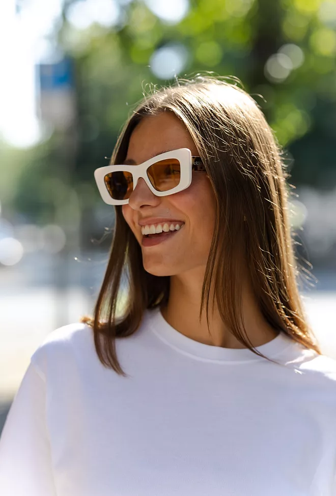Otra Eyewear Zoe Cream/Tort Brown solbriller 3