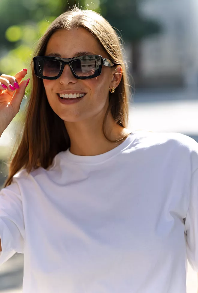 Otra Eyewear Marsha Black/Smoke Fade solbriller 3