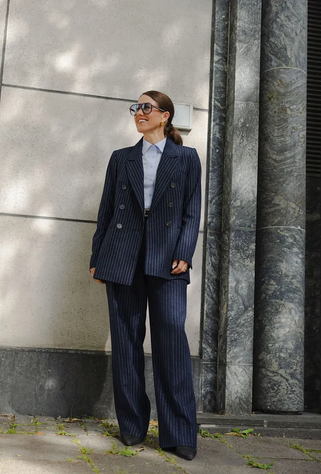 Hiil studio Pure Blazer Navy Pinstripes dressjakke 2