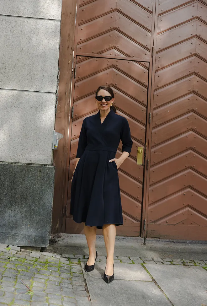 HiiL studio Bertine Dress Navy kjole