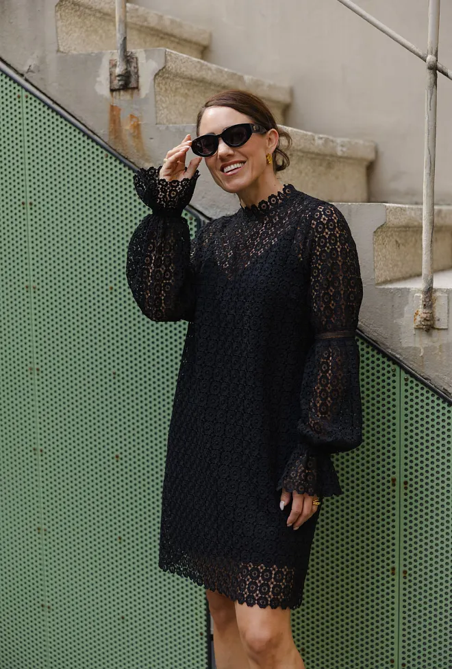 HiiL Studio Blake Dress Black kjole 5