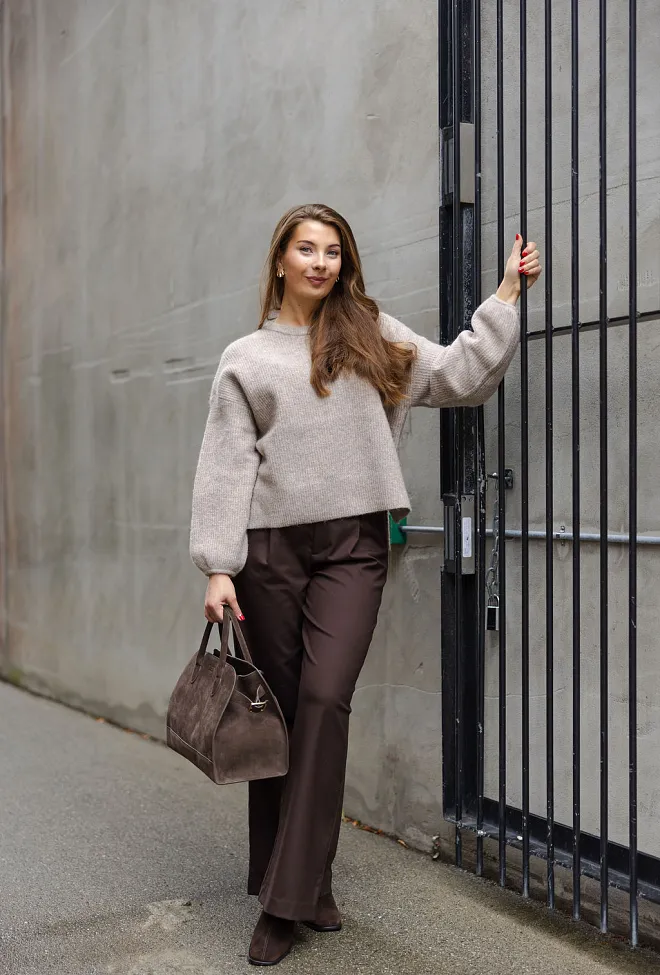 Gestuz Alpha GZ Slit Pullover Warm Sand Melange genser 2