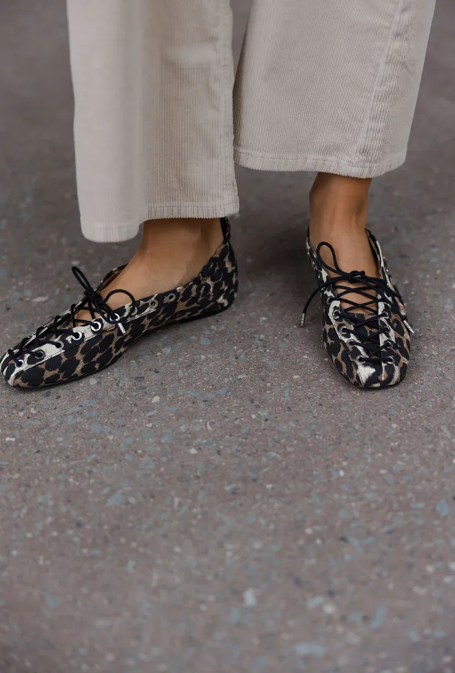GANNI Lace Up Ballerina Denim Print Leopard ballerinasko 4