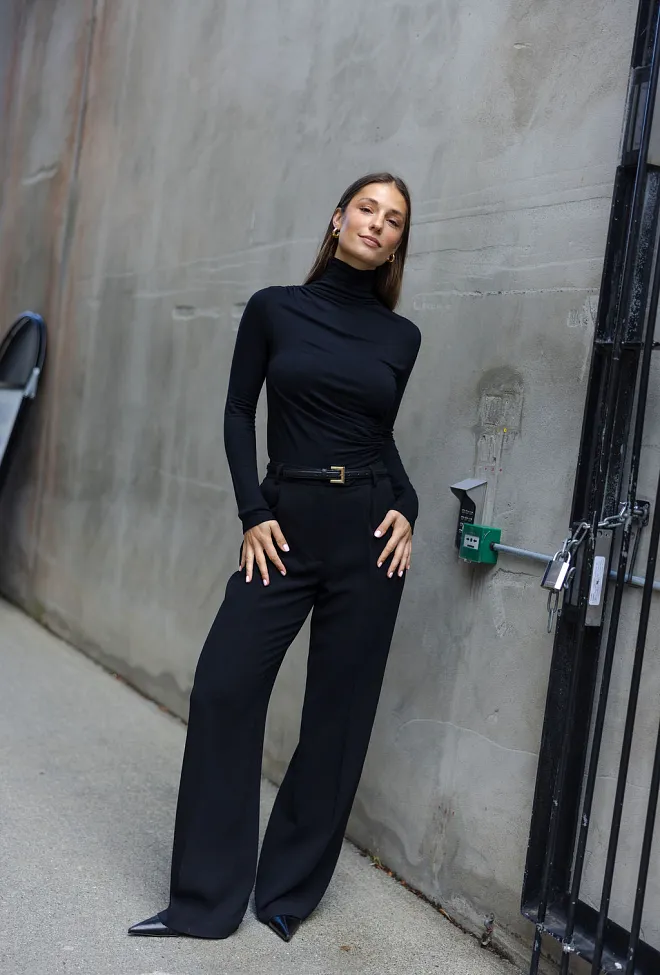 Viveh Alcor Blouse Black pologenser 2