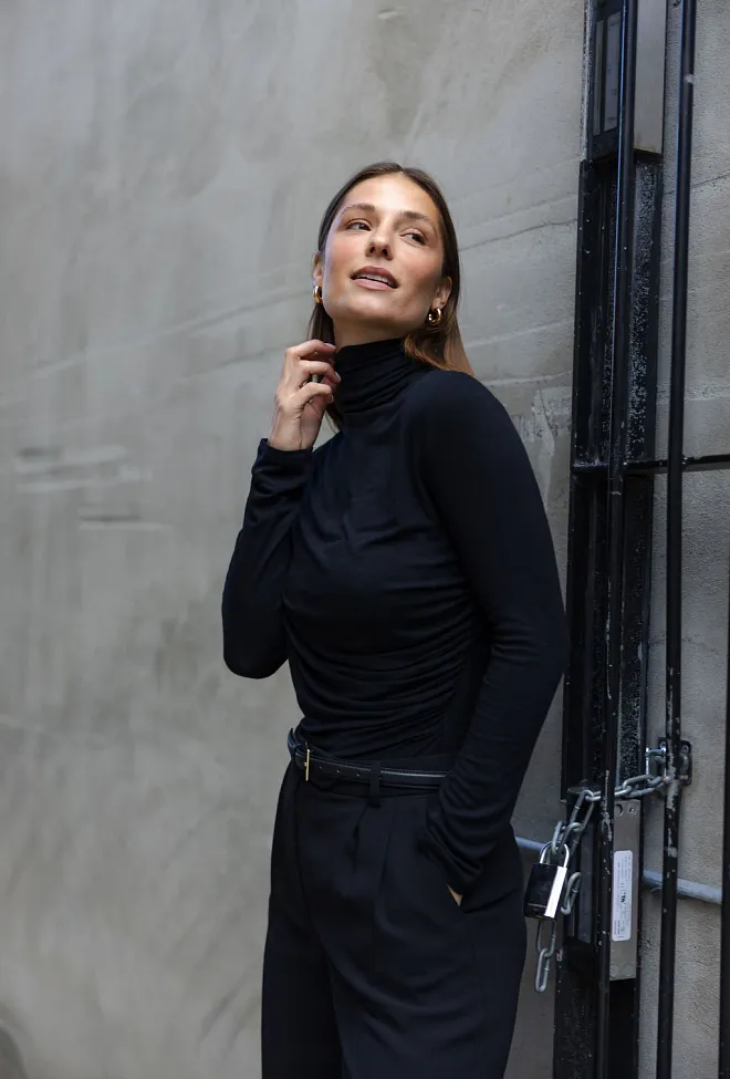 Viveh Alcor Blouse Black pologenser 6