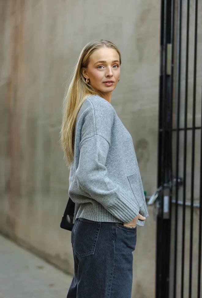HiiL Studio Valentina Cardigan Grey Melange strikket jakke 3