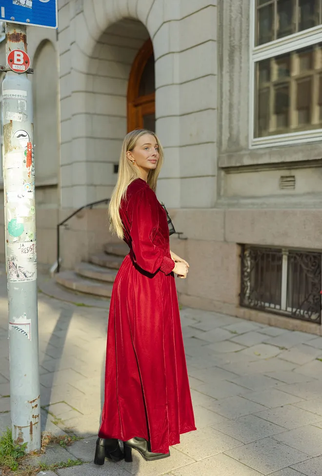 Nectar Greta Velvet Long Dress Ruby fløyelskjole 8