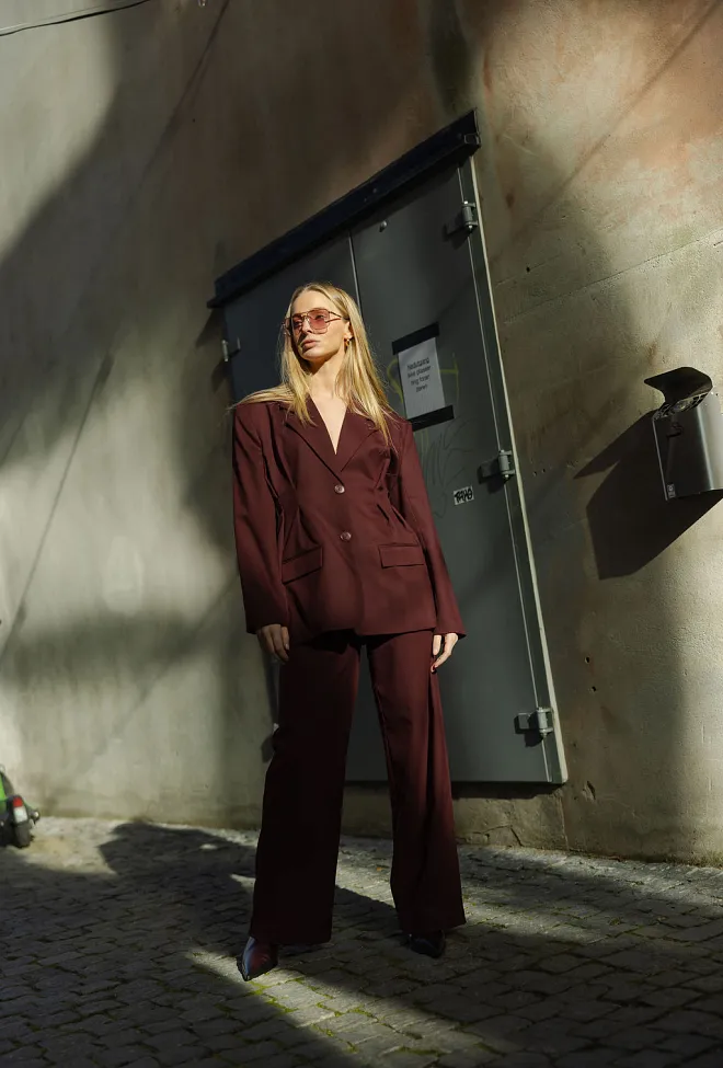 Gestuz Paula GZ Waist Blazer Aronia dressjakke 2