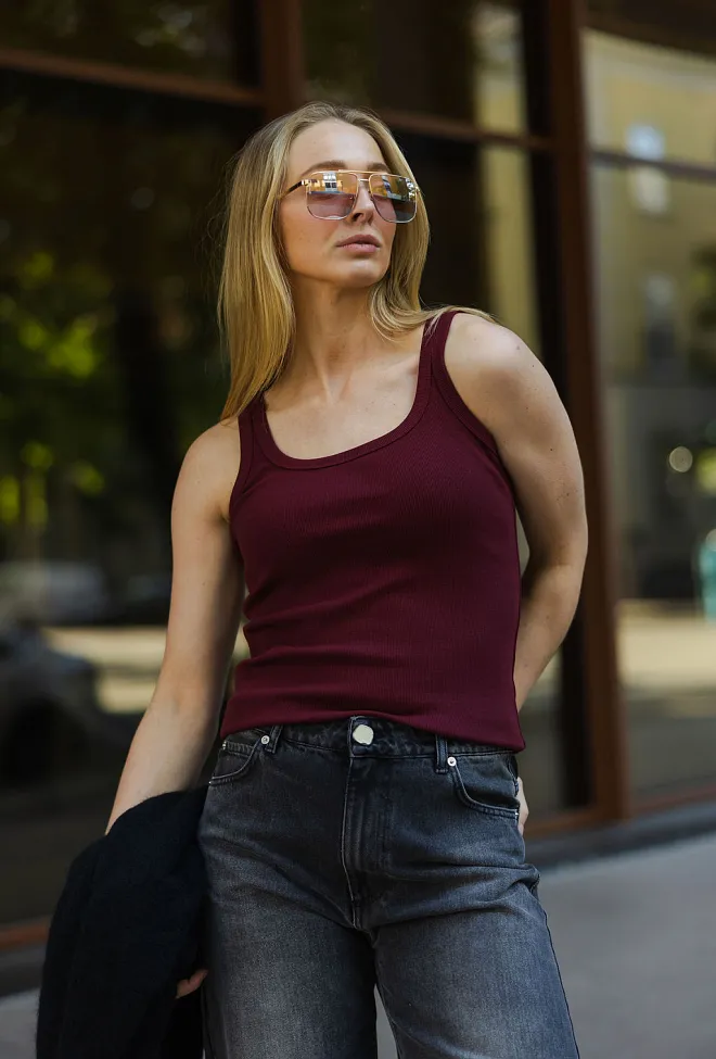 Hiil studio Ava Tank Top Bordeaux singlet