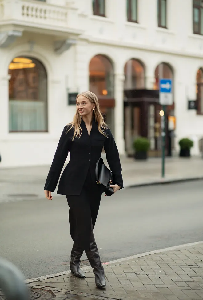 Christian aks Adah Wool Jacket Black ulljakke 2
