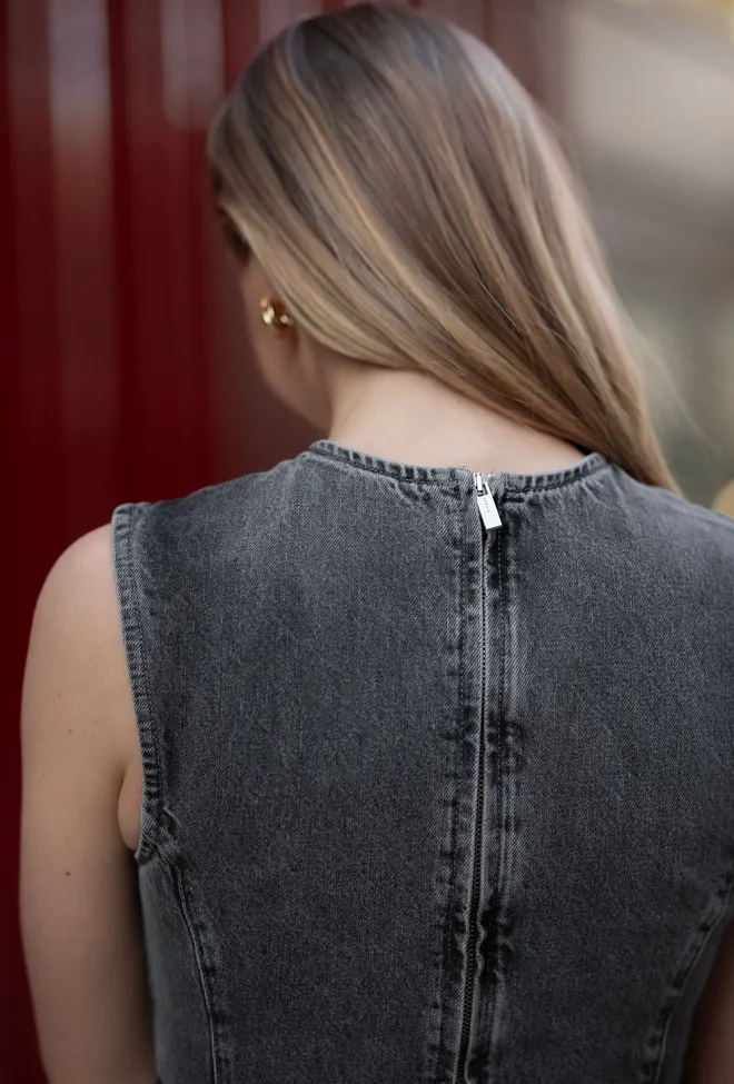 Remain Peplum Denim Top Frost Gray denimtopp 6