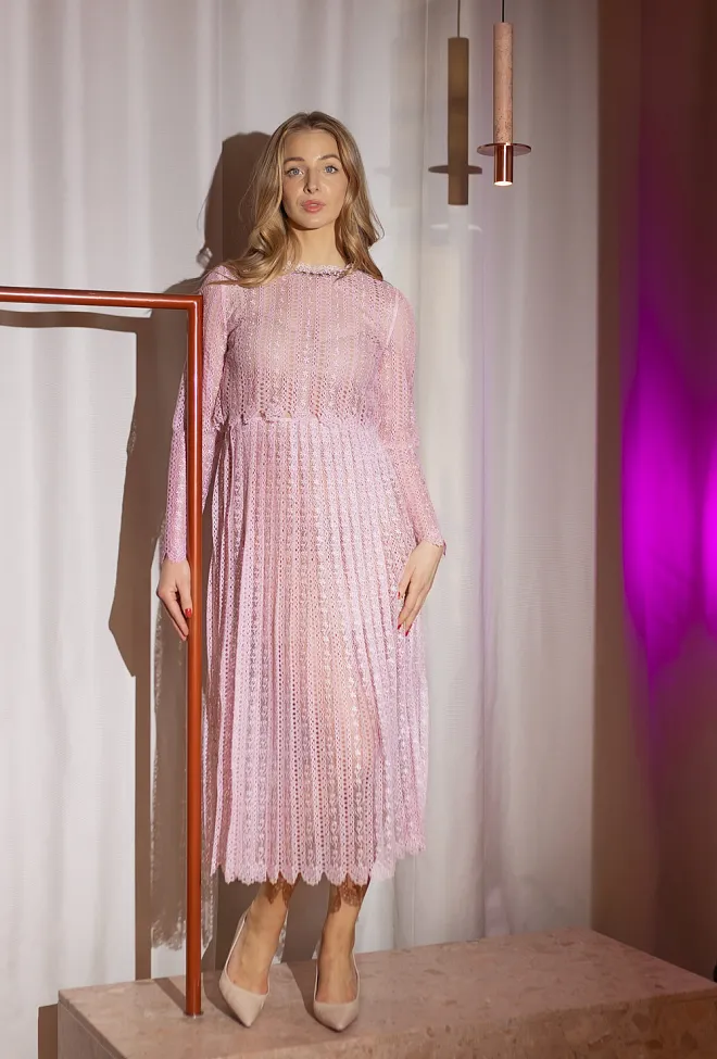 Self-Portrait Organza Lace Midi Dress Pink blondekjole 6