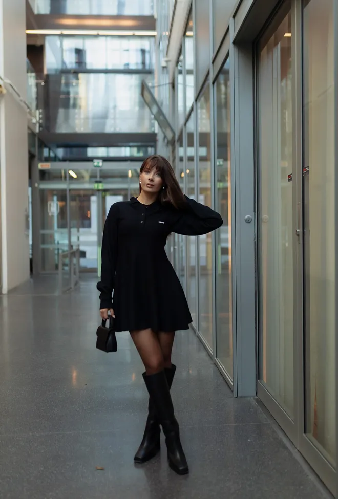 Rotate Slinky Knit Polo Dress Black kjole 