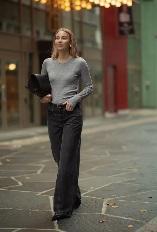 Munthe Lutest Sweater Grey genser topp 3