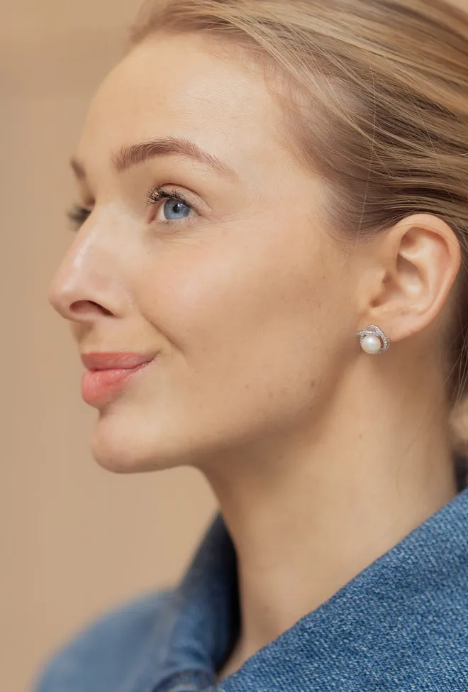 Hiil Studio jewelry Round Pearl Crystal Earrings  silver øredobber 5