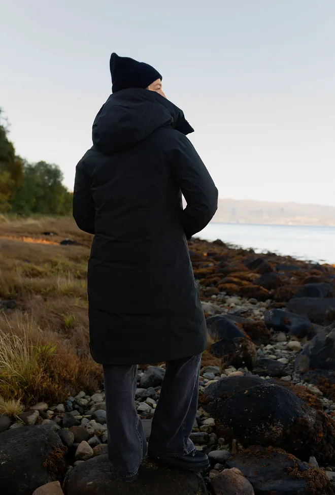 Scandinavian Edition Path Onyz dunjakke 3