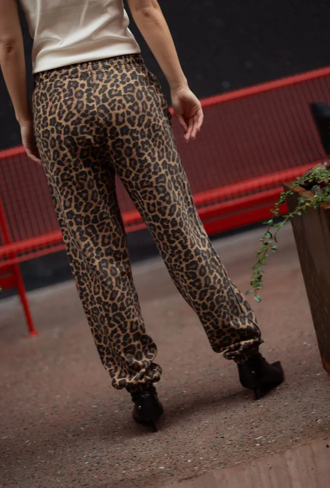 Anine Bing Karter Jogger Framed Monogram Black And Brown Leopard bukse 4