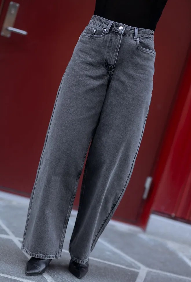 Remain Cocoon Denim Pants Frost Gray jeans