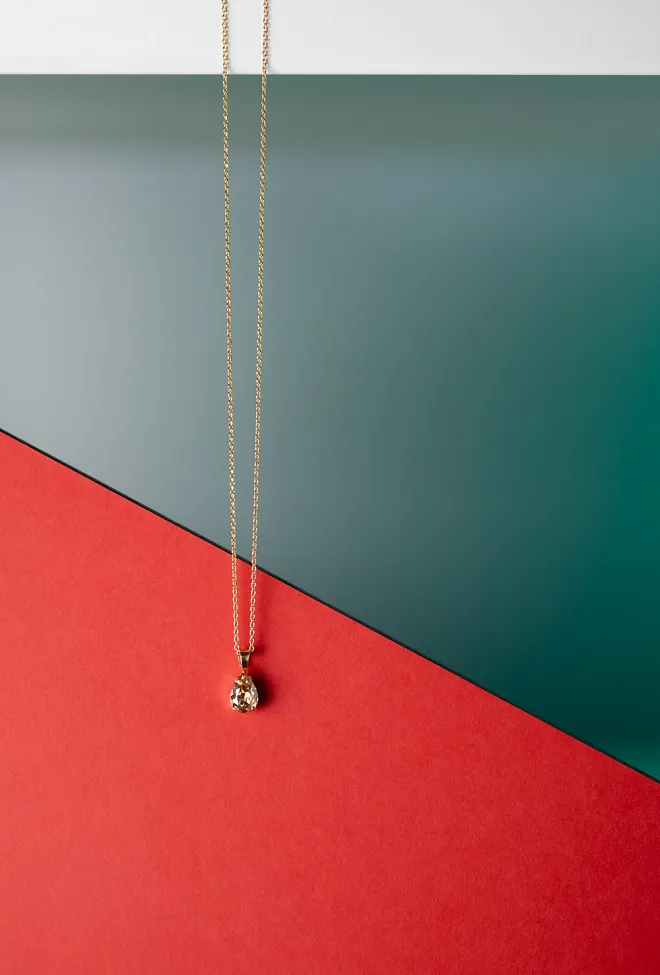 Caroline svedbom Mini Drop Necklace Golden Shadow halskjede  2