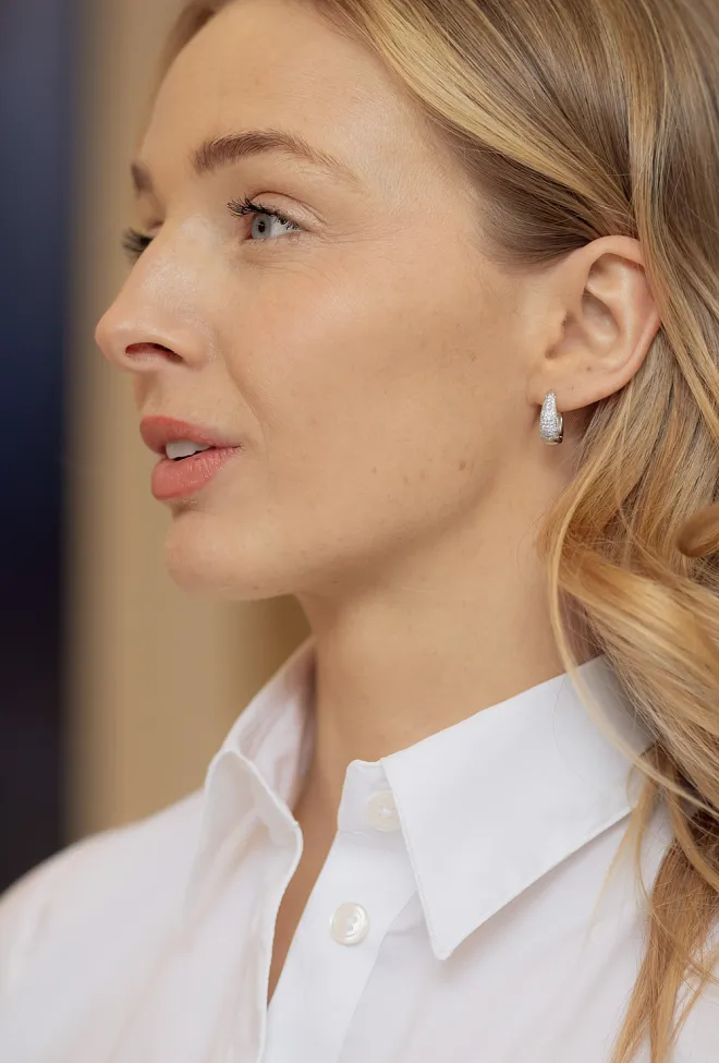 HiiL Studio Jewelry Small Crystal Hoops Silver øredobber 2