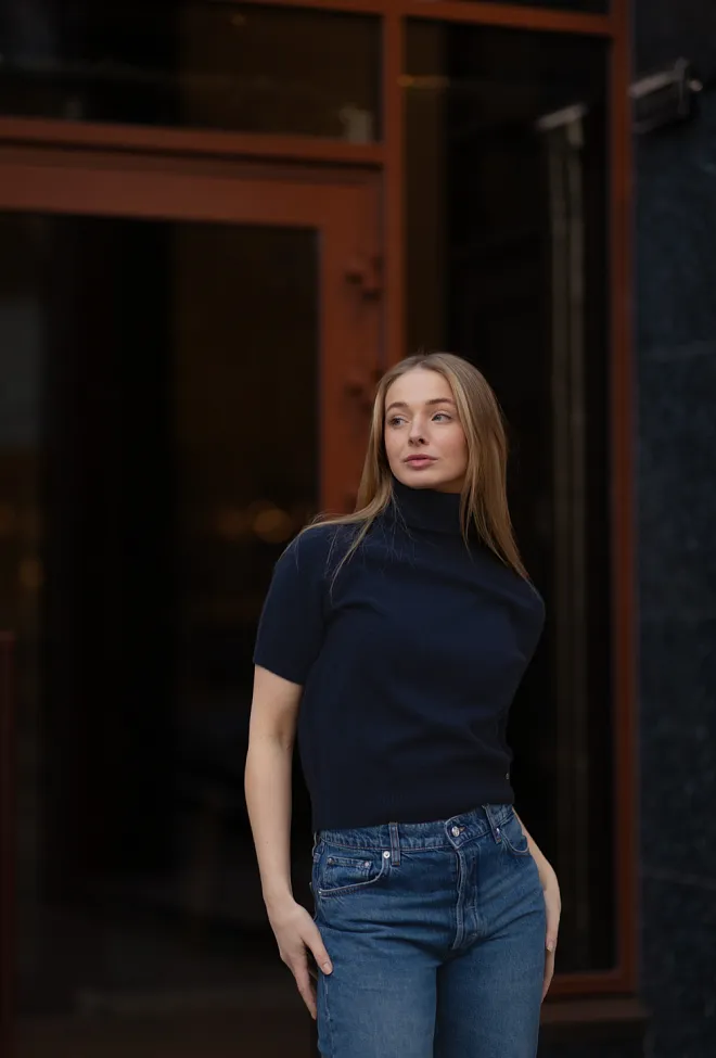 Anine Bing Jackson Turtleneck Sweater Midnight Blue genser 