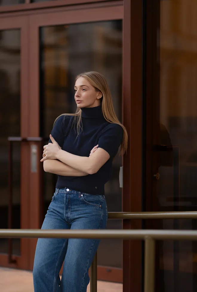 Anine Bing Jackson Turtleneck Sweater Midnight Blue genser 3