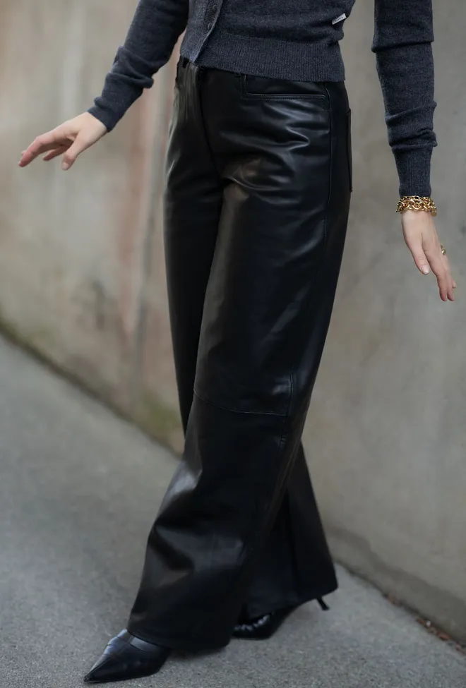 Remain Cocoon Leather Pants Black skinnbukse 6