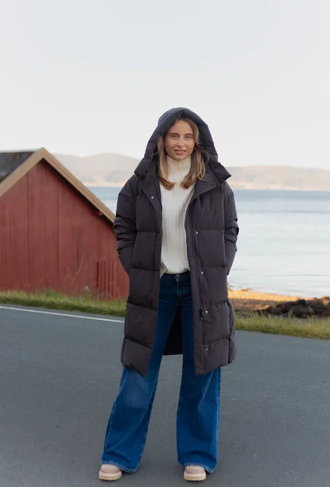 Scandinavian Edition Swell III After Dark dunjakke