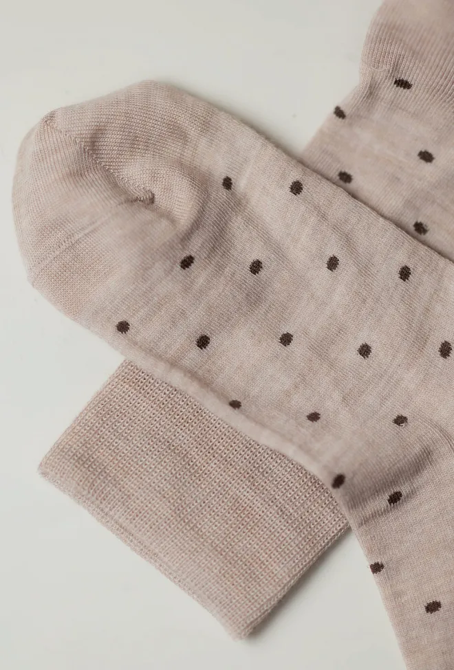 Note By Syversen Note Wool Dots Beige/Brown ullsokker 2 6