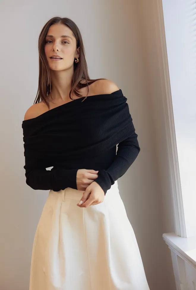 Christian Aks Delphine Merino Top Black genser strikk 