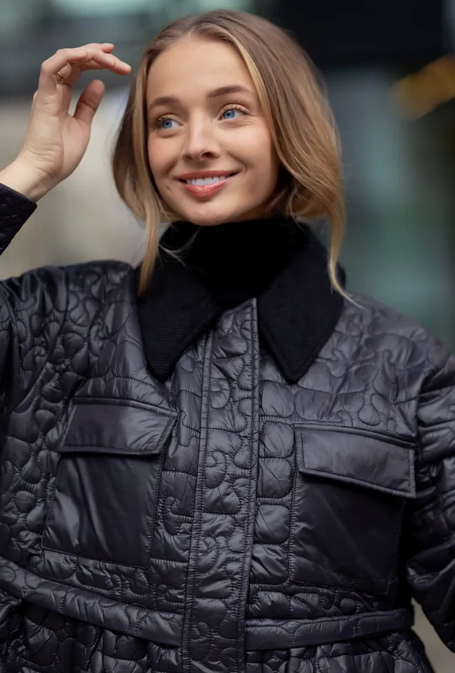 GANNI Shiny Quilt Midi Jacket W Flare Phantom jakke 3