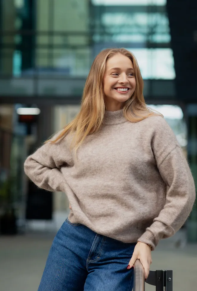 Gestuz Debbie GZ Pullover Warm Sand Melange genser 5
