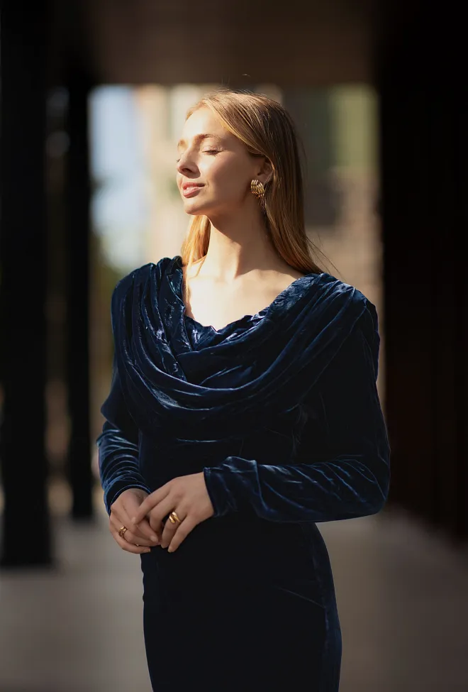 Rotate Silk Velvet Draped Dress Graphite maxikjole festkjole 7