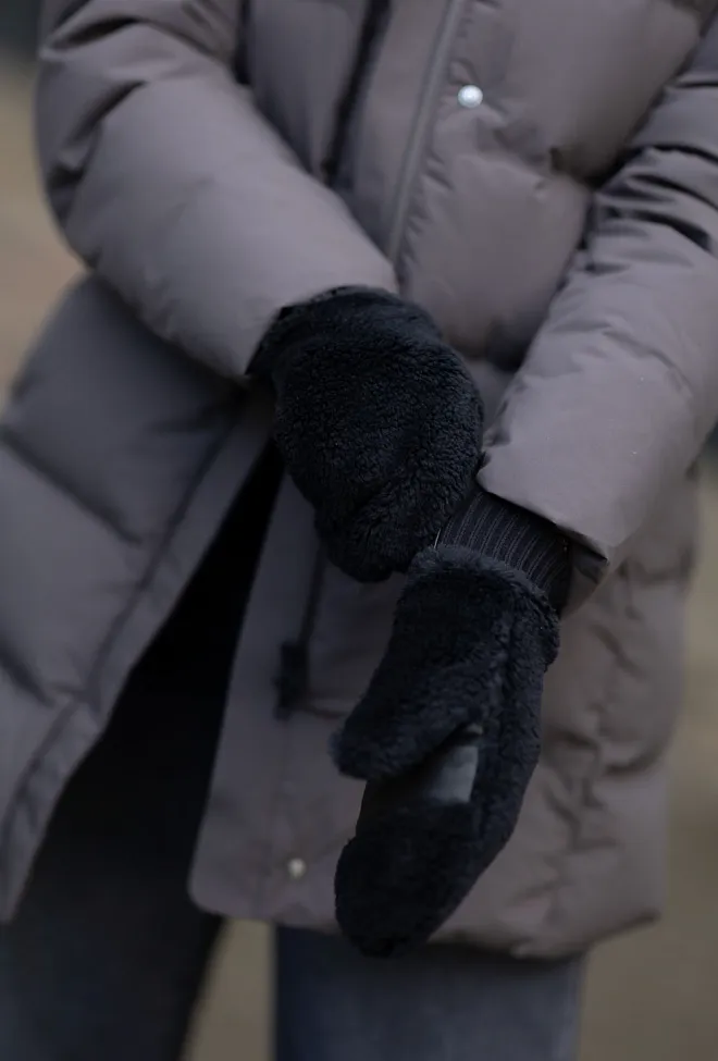 DAY ET Day Teddy Mittens Black votter 2