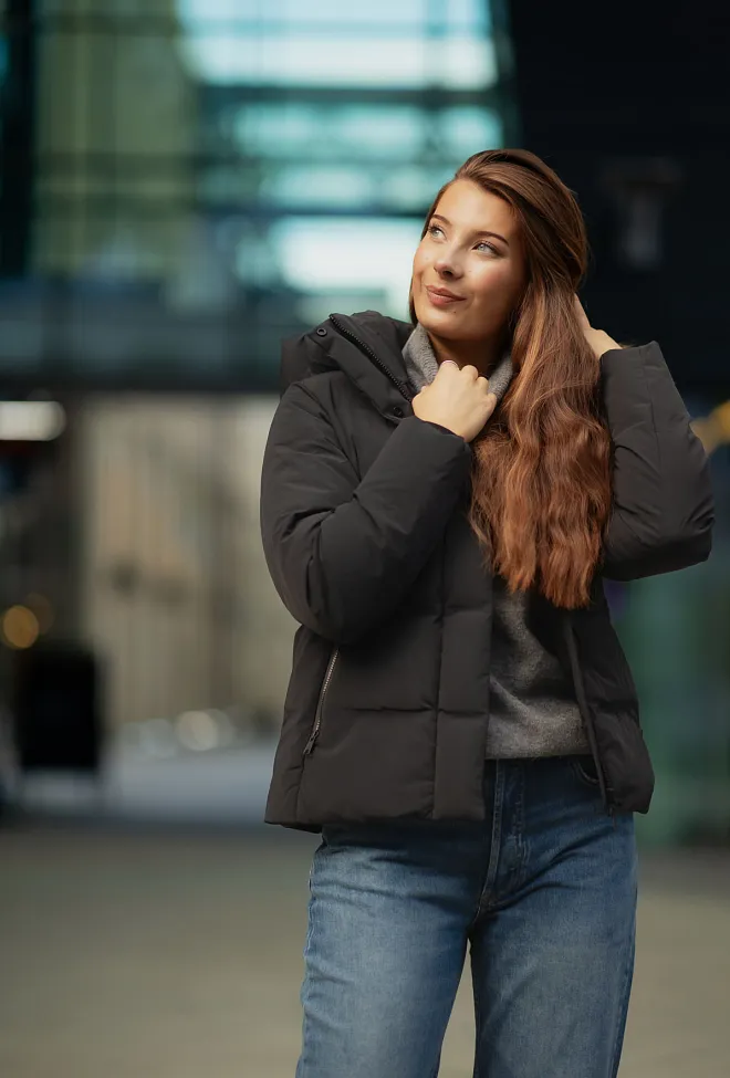Scandinavian edition Echo Apex Graphite dunjakke 4