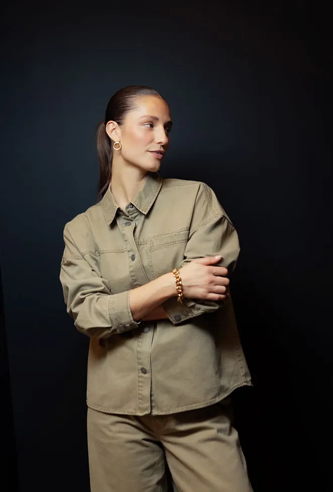 My essential wardrobe MW Lisva 179 Shirt Light Capers Washed skjorte 3