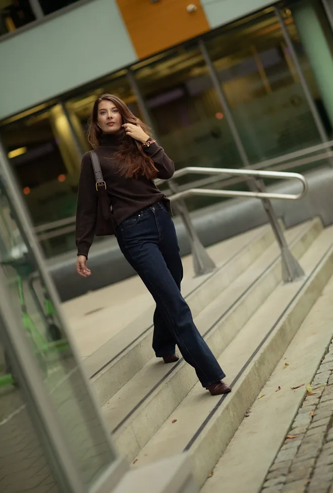 My essential wardrobe The Louis 139 High Wide Dark Blue Unwash jeans 2