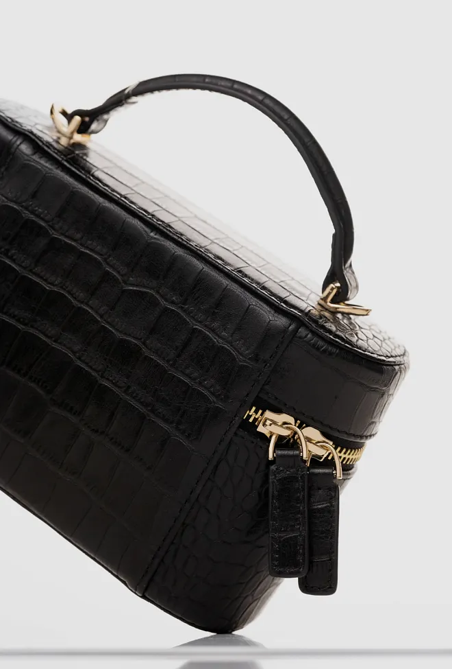 HiiL Studio x Jim Rickey Betina Black veske 4