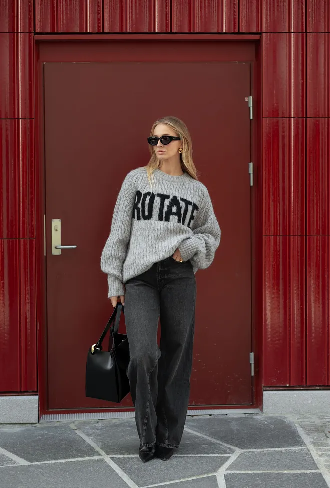 ROTATE Knitted Logo Sweater Alloy Light Gray genser strikk 2