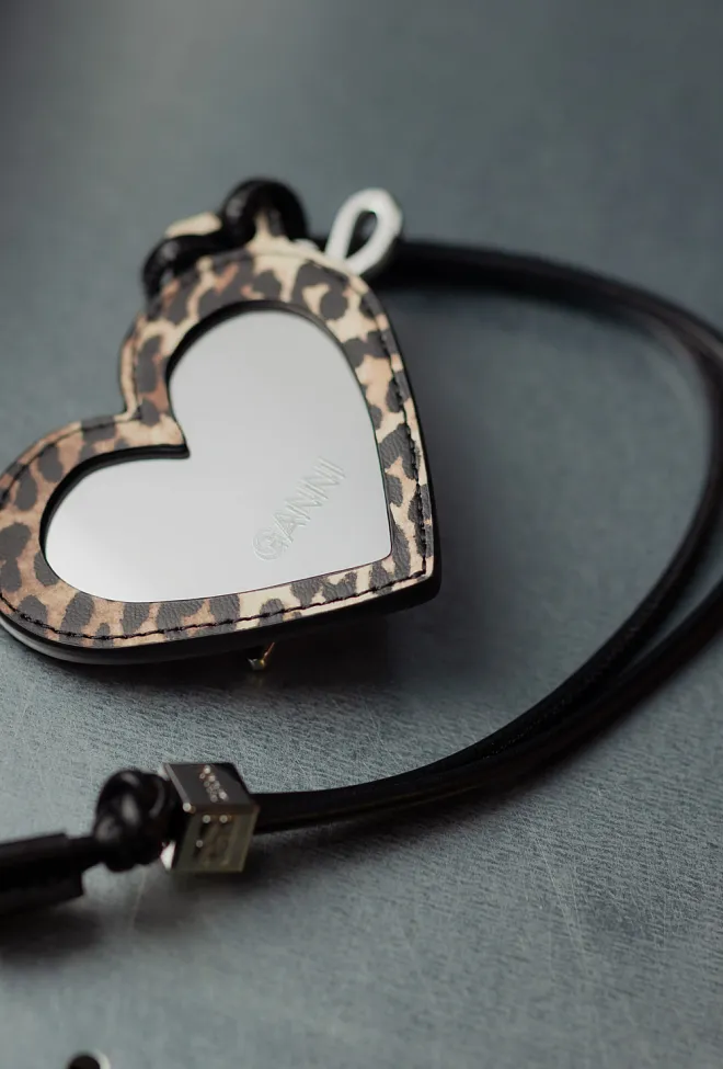 GANNI Ganni Bou Heart Mirror Print Leopard speil anheng 6