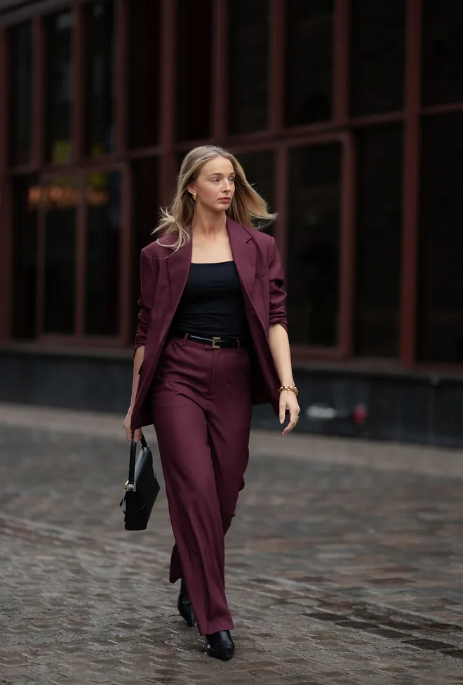 Hiil studio Mia Blazer Bordeaux dressjakke 9